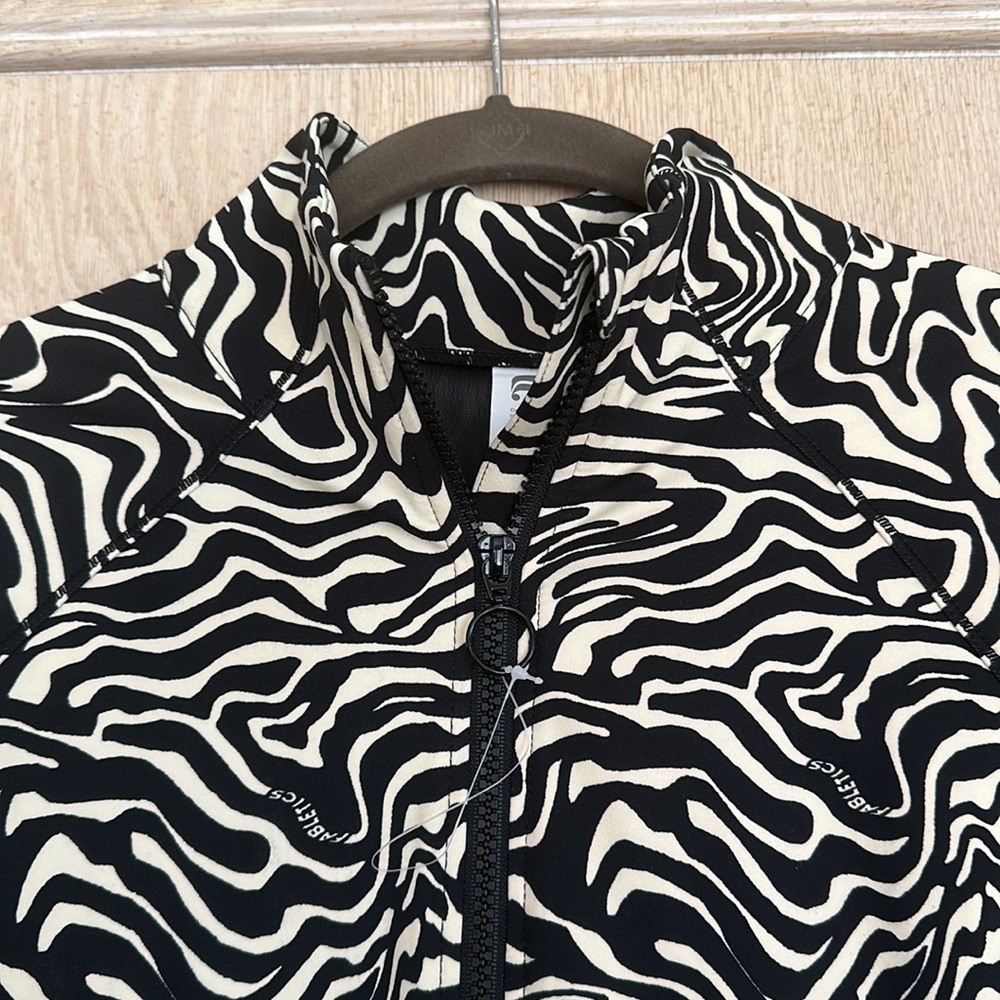 Nwot Fabletics Patterned Zip Up Track Jacket - image 2